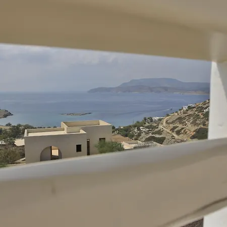 Hotel Theasis Luxury Schoinoussa