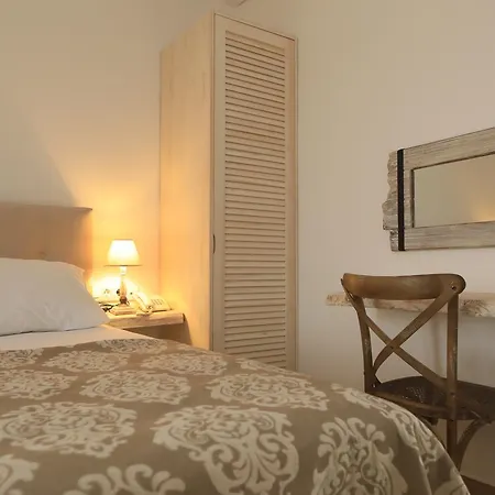 Theasis Luxury Σχοινούσα