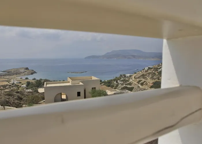 Theasis Luxury 3* Schoinoussa