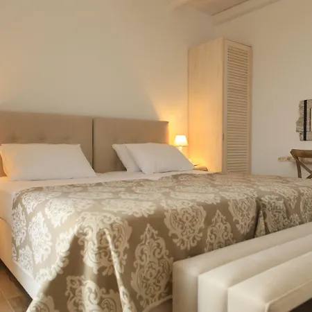 Theasis Luxury