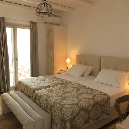 Theasis Luxury Hotel Schoinoussa