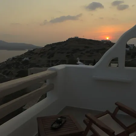 Theasis Luxury 3* Schoinoussa