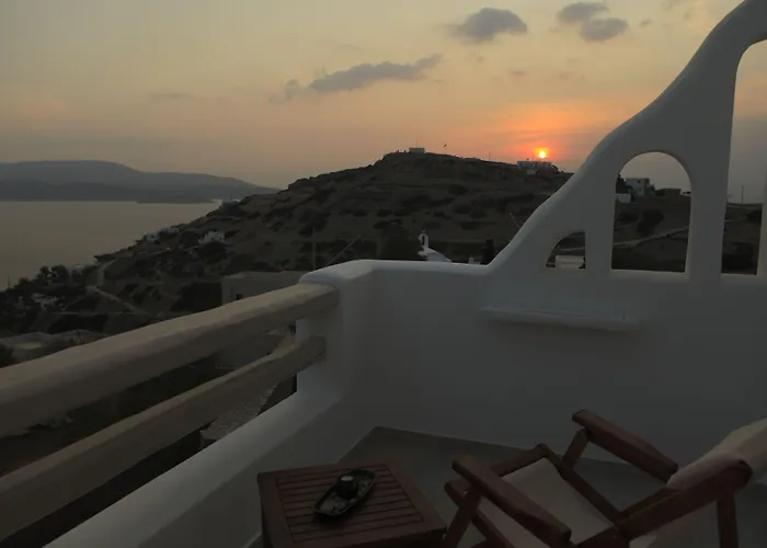 Theasis Luxury 3* Schoinoussa